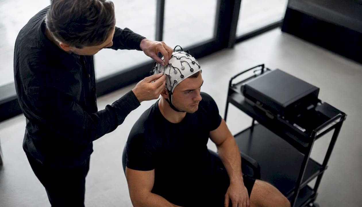 Best Sports Psychology Books for Athletes: Neuroscience Training